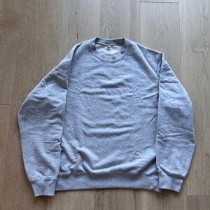 Uniqlo Sweatshirt (Grey, Medium)